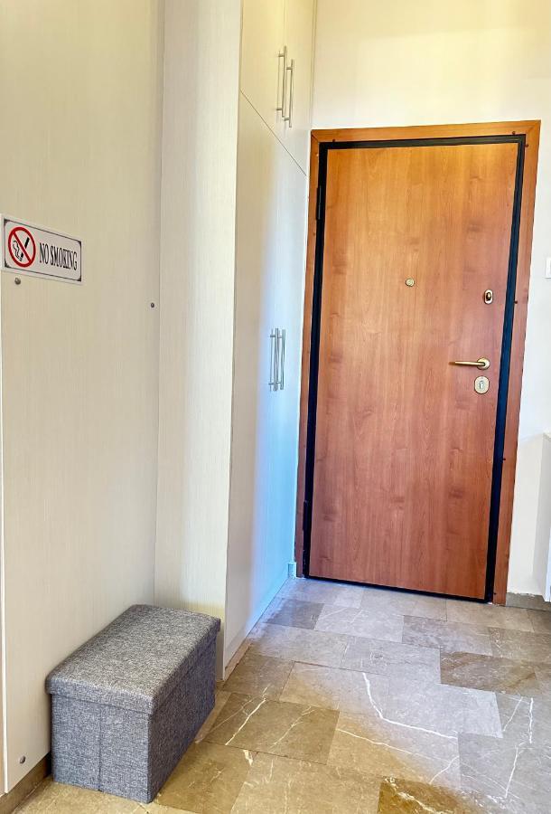 Apartment Alimos Near The Sea المظهر الخارجي الصورة